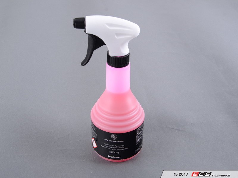 porsche wheel cleaner