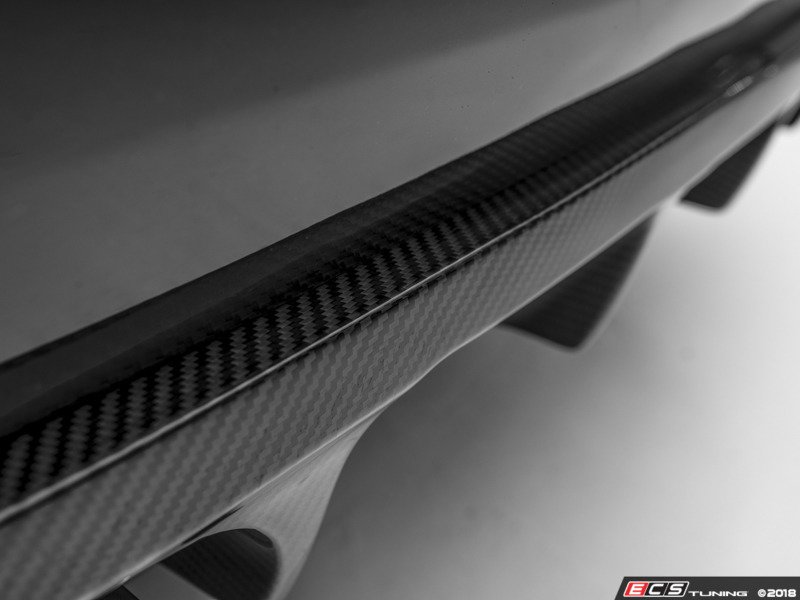 ECS 004071ECS01 Carbon Fiber Rear Diffuser Audi B7 A4/S4