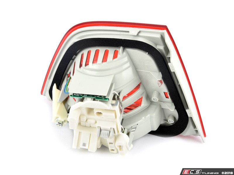 Genuine BMW 63217289434 Trunk Lid Tail Light Right (63217289434)