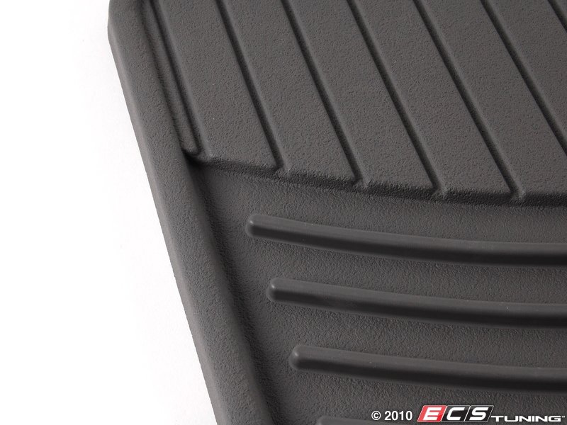Genuine BMW E90 E91 E92 E93 Front All-Weather Rubber Floor Mat Set – OEM 51472311024
