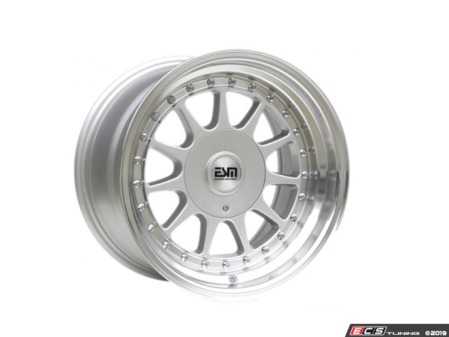 ES#4360003 - esm-003r-9-571KT - 16" Style 003R Wheels - Set Of Four - 16"x9.0" ET15 4x100/5x100 Silver/Polished Lip With Silver Rivets - ESM Wheels - Volkswagen