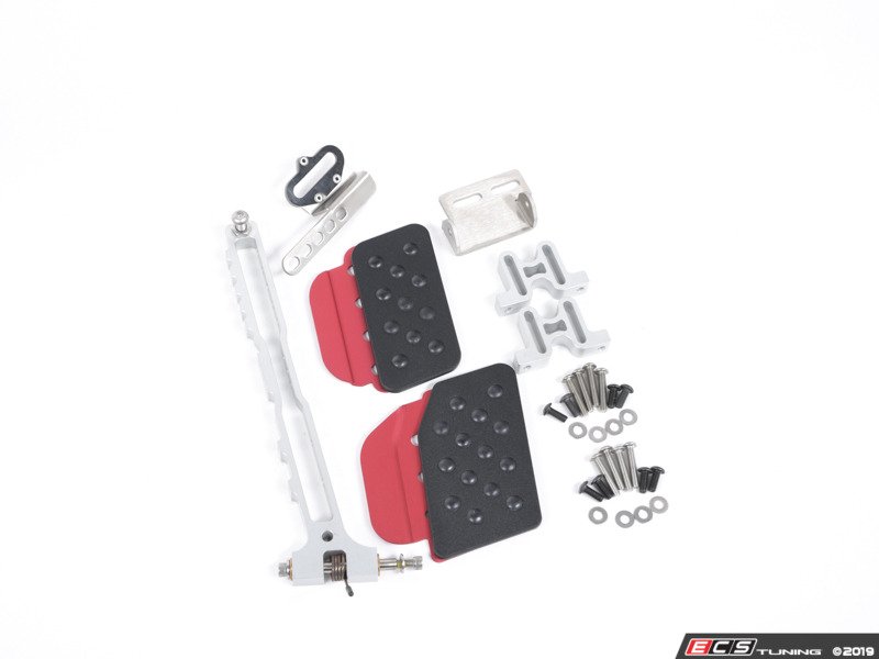Rennline A121BLKRED Adjustable Gas Pedal Black Pedal / Red Extensions