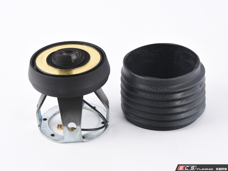 MOMO 8010 MOMO Steering Wheel Hub Adapter