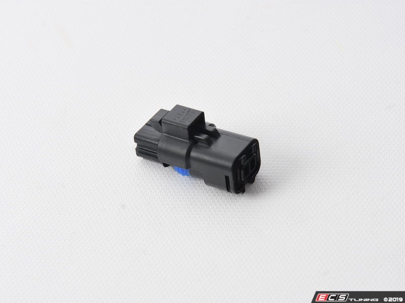 Genuine Mercedes Benz - 6395400281 - PLUG SOCKET