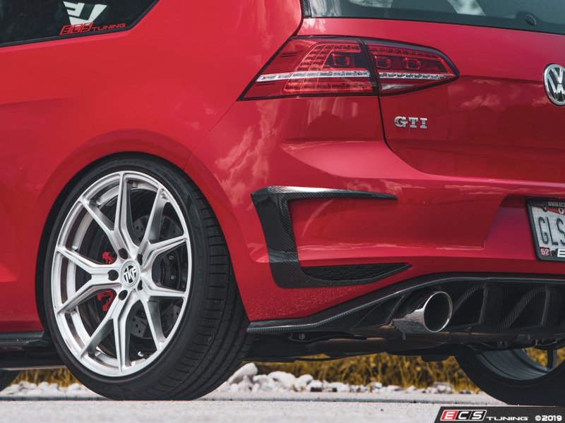 ECS 024740ecs01KT MK7 GTI Carbon Fiber Rear Diffuser