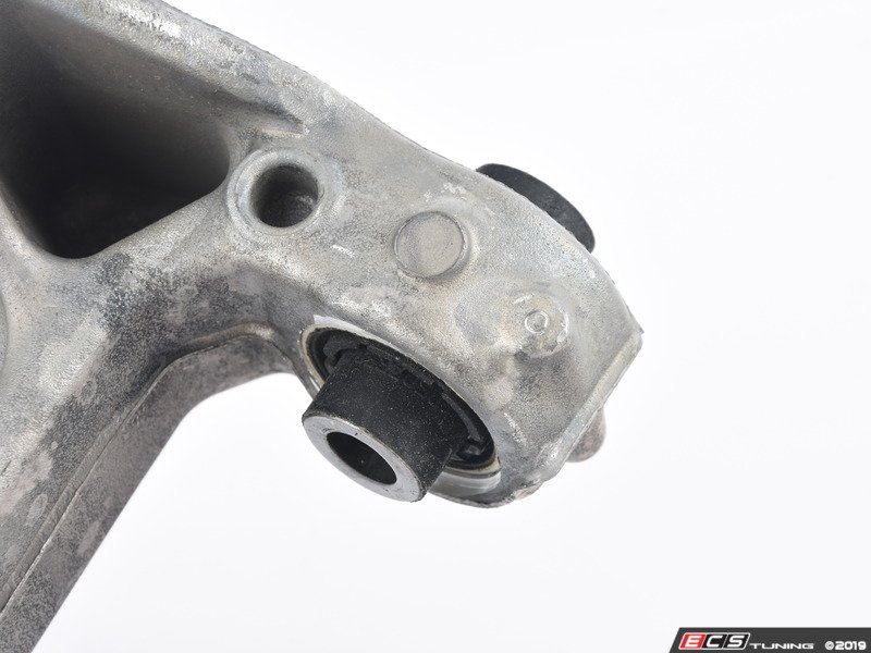 Genuine Volkswagen Audi 3C0505434K Rear Spindle Right (3C0 505 434 K)