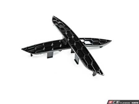 ES#4017445 - R25-1-1000-01G - Rear Reflector Insert Set - Gloss Black Honeycomb - A clean cosmetic upgrade for your B9 chassis A5/S5 - Acexxon - Audi