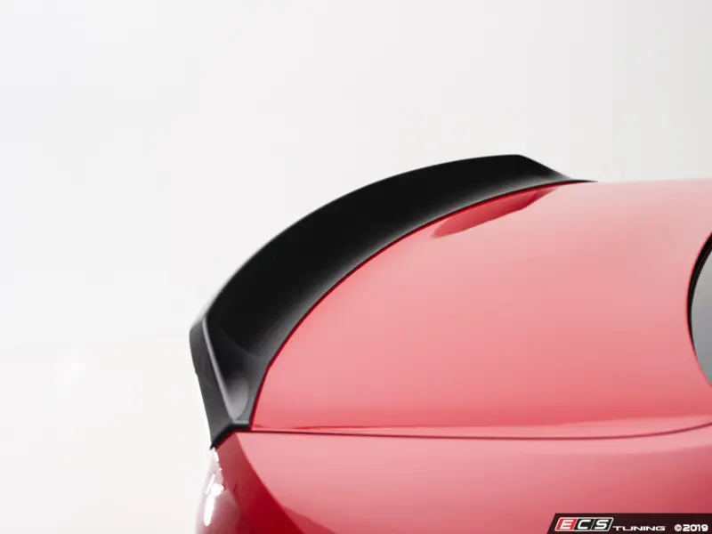 ECS - 027379ECS01 - MK7 Jetta Trunk Spoiler - Gloss Black