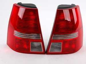 Volkswagen Jetta Iv 1 8t Tail Light Parts Accessories Page Es 2141118 1j9998002 Ocean Style Tail Light Set Lights From The