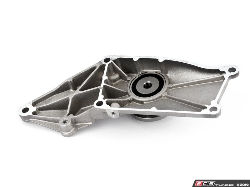 URO 1042001328 Engine Cooling Fan Bearing Bracket