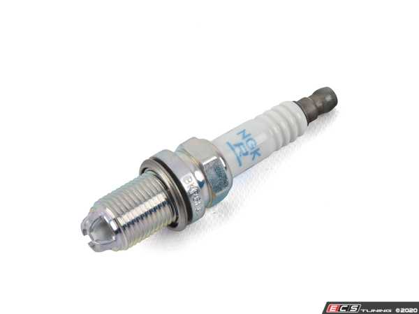 Ngk - 12120037608 - Spark Plug 