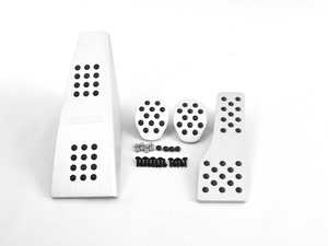ES#2840336 - P716059SILVER - 4 Piece Pedal Set - Rubber Grip - Silver - Throttle, Brake, Clutch, and Dead Pedal - Rennline - Porsche