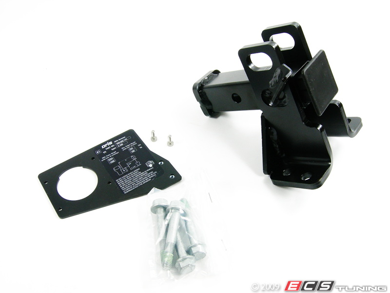 ECS News VW Tiguan Trailer Hitch Kit