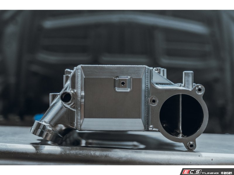 CSF Cooling 8200 Performance ChargeAir Cooler "Super Manifold" Polished Finish Gen 2