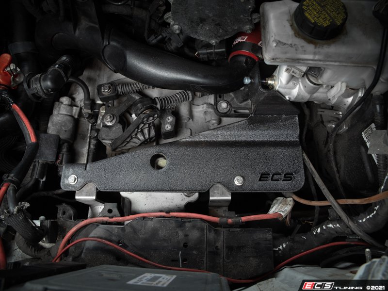 ECS 005130la01KT MK7 Master Cylinder Brace
