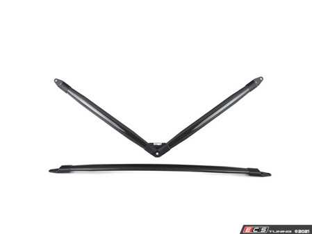 ES#4391015 - 013800LA01 - G80/G82 M3/M4 Turner Motorsport Carbon Fiber Strut Brace - Reduces chassis flex by triangulating the front end for improved handling and control, while enhancing your vehicle's appearance with this beautiful, unique carbon fiber strut brace. - Turner Motorsport - BMW