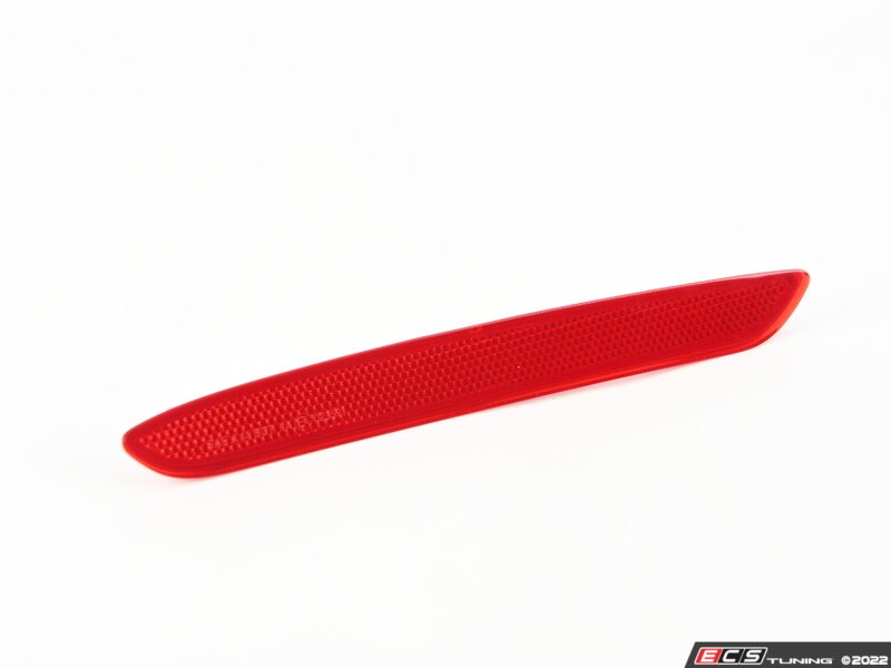 Genuine BMW - 63147853469 - Reflector - Bumper Cover (Red) (63-14-7-853 ...