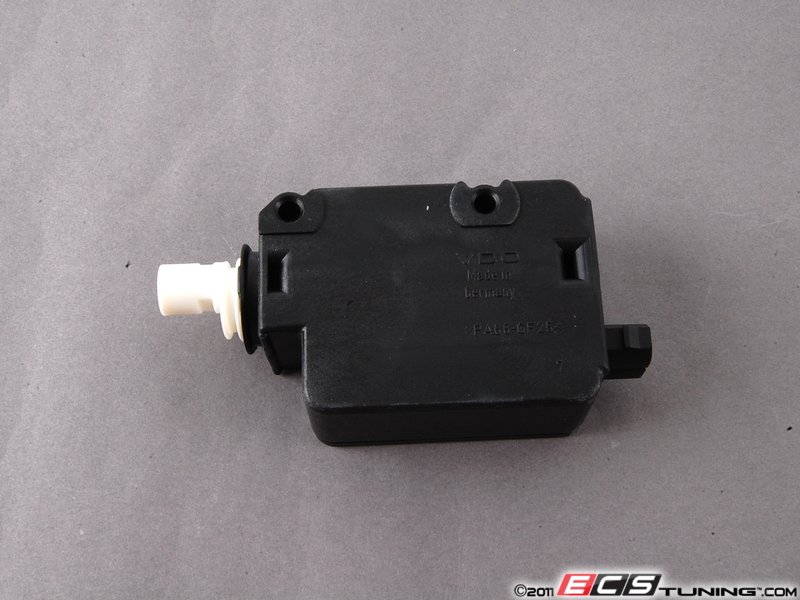 Genuine BMW 67116987625 E39 Lock Actuator (67116987625)