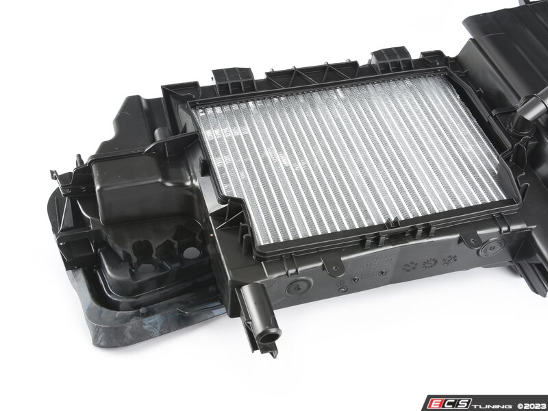 Genuine Mercedes Benz 1678302805 EVAPORATOR HOUSING
