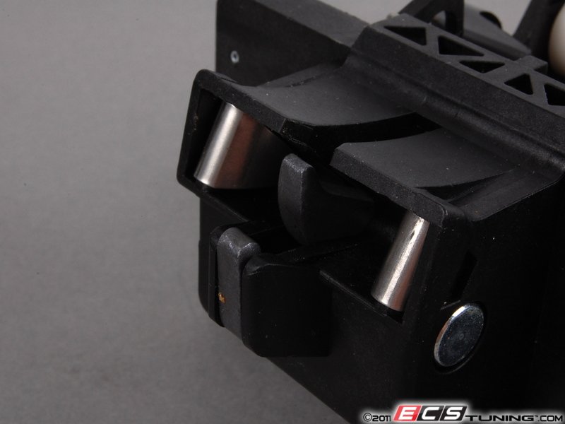 Genuine Mercedes Benz 2307500185 Trunk Latch Assembly