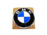 ES#77995 - 51137019946 - Trunk Roundel - Priced Each - Tired of looking at your faded trunk badge? Replace it with this OEM Roundel. - Genuine BMW -