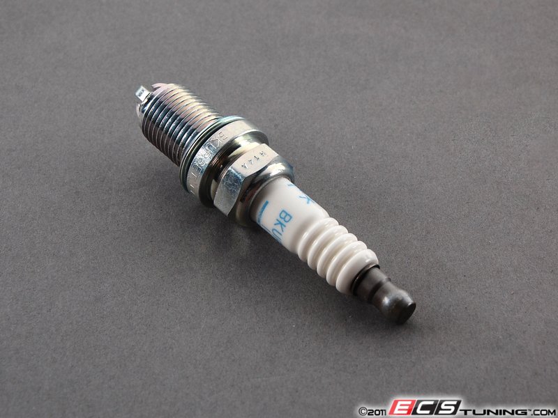 NGK - BKUR6ET10-6 - Spark Plug - Set Of Six (#BKUR6ET-10)