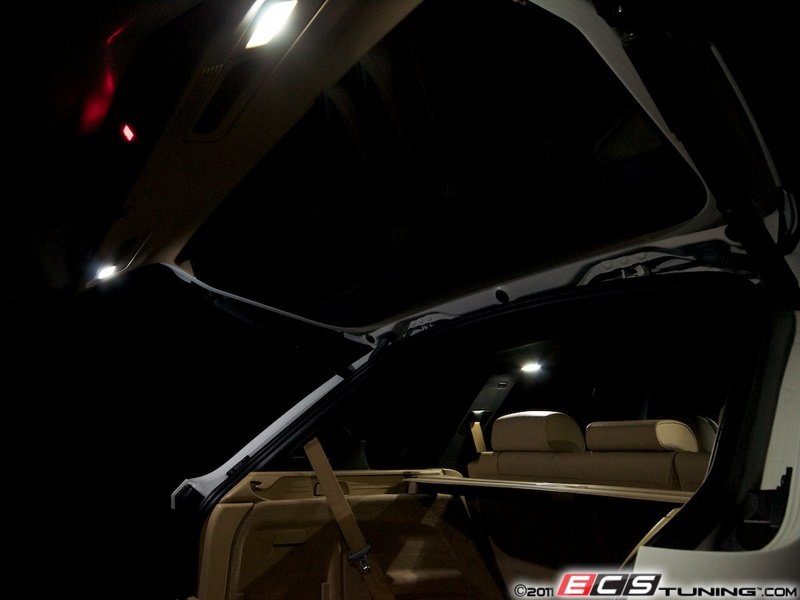 ECS News BMW E70 X5 LED Interior Lighting Kit
