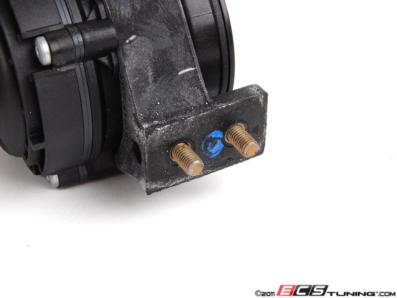 Genuine Mercedes Benz 2218350064 Auxiliary Coolant Pump