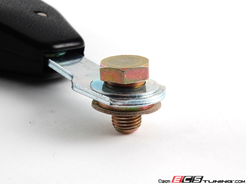 Genuine Mercedes Benz 1078601569 Seat Belt Latch Left (Driver