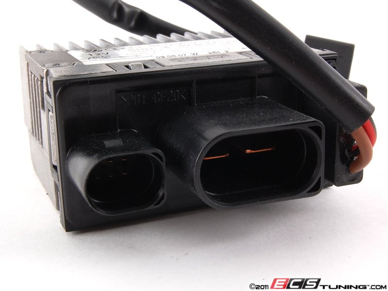 Genuine Volkswagen Audi 8E0959501L Radiator Fan Control Module