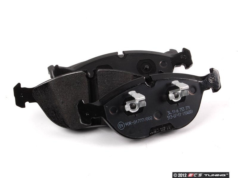 Genuine BMW 34116761246 Front Brake Pad Set (34116761246)