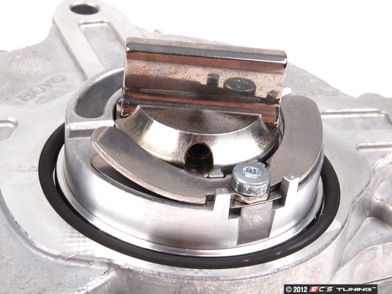 Genuine European BMW - 11667542498 - Vacuum Pump (11-66-7-542-498)