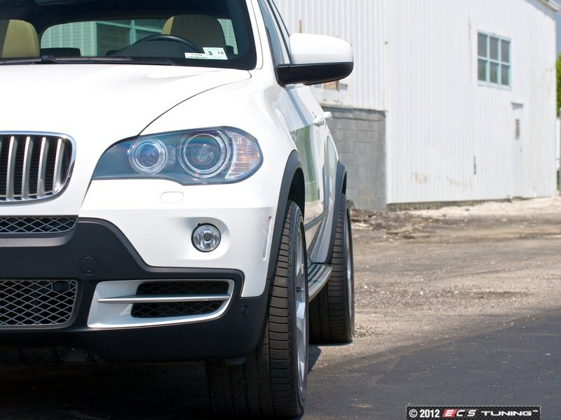 ECS News BMW E70 ECS Wheel Spacers