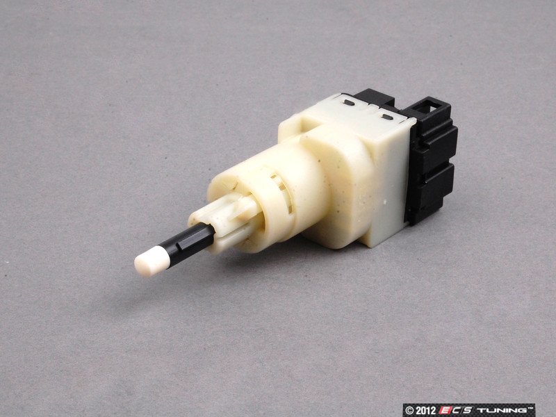 Genuine Volkswagen Audi 7H0927189 Clutch Pedal Switch (7H0 927 189)