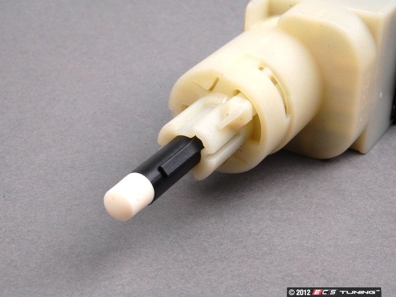 Genuine Volkswagen Audi 7H0927189 Clutch Pedal Switch (7H0 927 189)