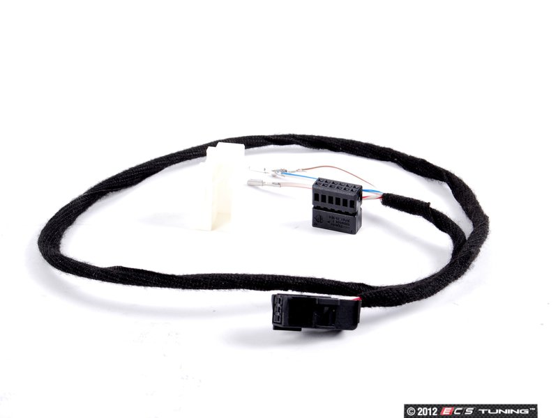 Genuine BMW - 61120140718 - E39 CD Changer Connection Cable (61-12-0