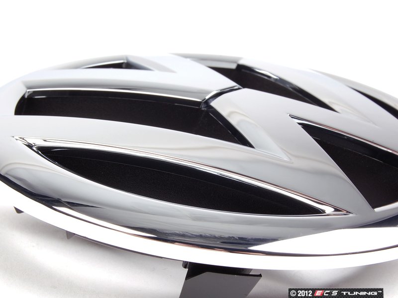 Genuine Volkswagen Audi 5K0853601FULM "VW" Front