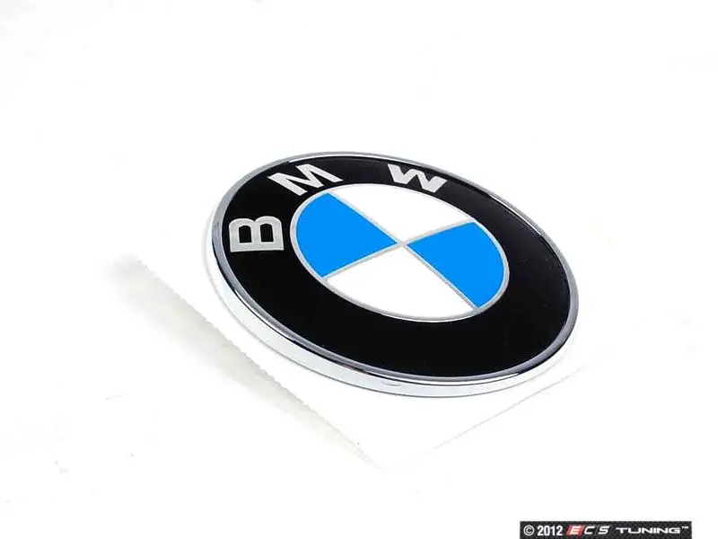 51147146051KT Genuine BMW trunk Emblem /& Grommets
