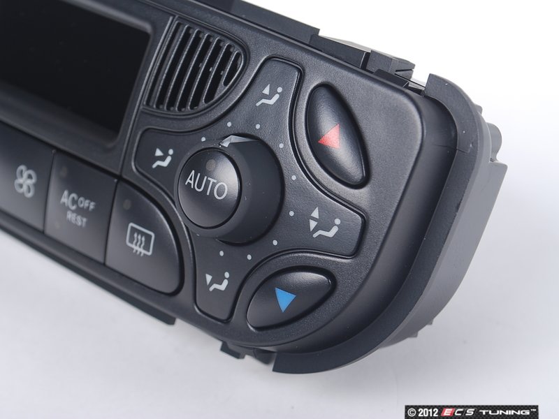 Genuine Mercedes Benz 2098300285 Climate Control Head Unit