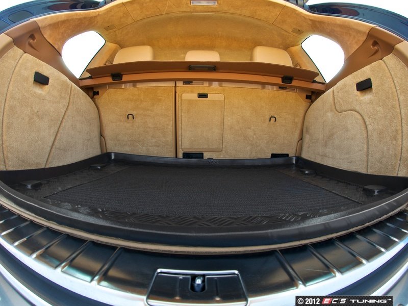 ECS News Porsche Cayenne Luggage Compartment Liner