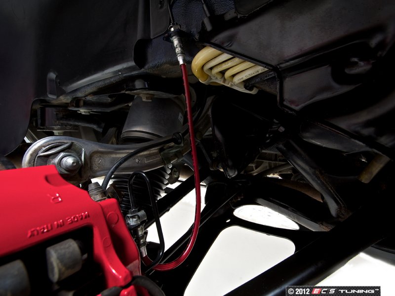 ECS News Porsche Cayenne ECS Stainless Steel Brake Lines