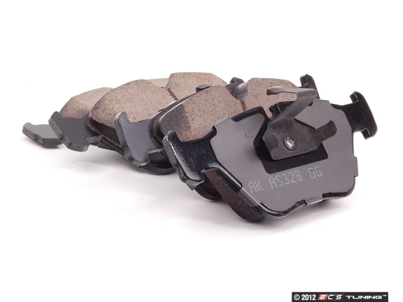 Akebono 34116761280 E39 Front Euro Ceramic Brake Pad Set
