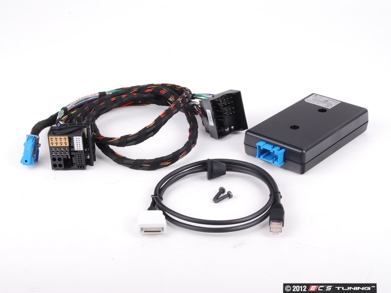 Genuine Mercedes Benz 67824558 IPod Interface Kit
