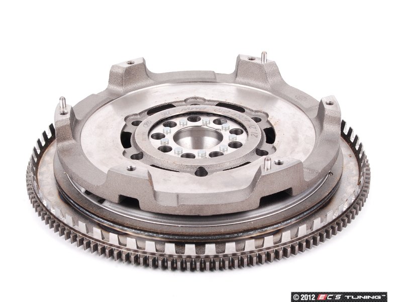 ECS News BMW E60 M5 Clutch Components