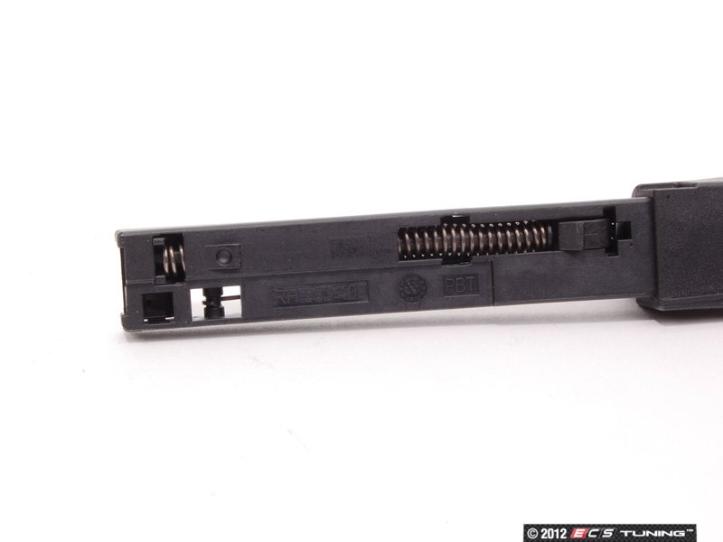 Genuine BMW 72119144938 E92 Seatbelt Extender Right (72119144938)