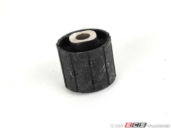 Genuine BMW 33171090389 Front Differential Bushing