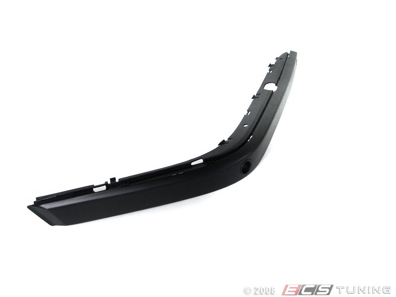 Genuine BMW 51118170556 E38 Front Bumper Trim right (51118170556)