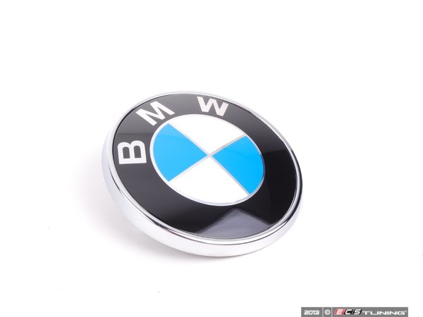 Replacing your bmw roundel emblem #6