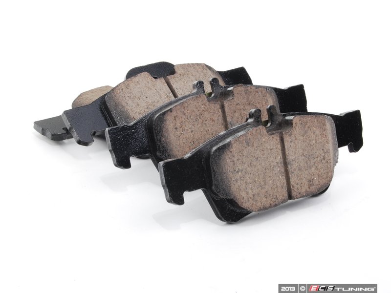 Akebono - 0044204420 - Rear Euro Ceramic Brake Pad Set