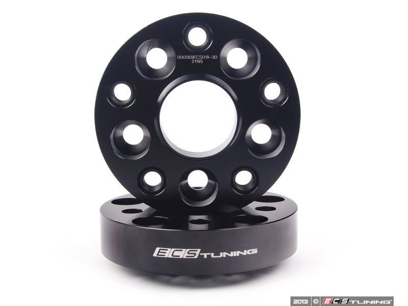thumbnail interactive-video image 1 of Hubcentric Wheel Adapters 5x100 To 5x112 - 25mm Thick, 57.1mm Bore For Audi VW 1 of 3